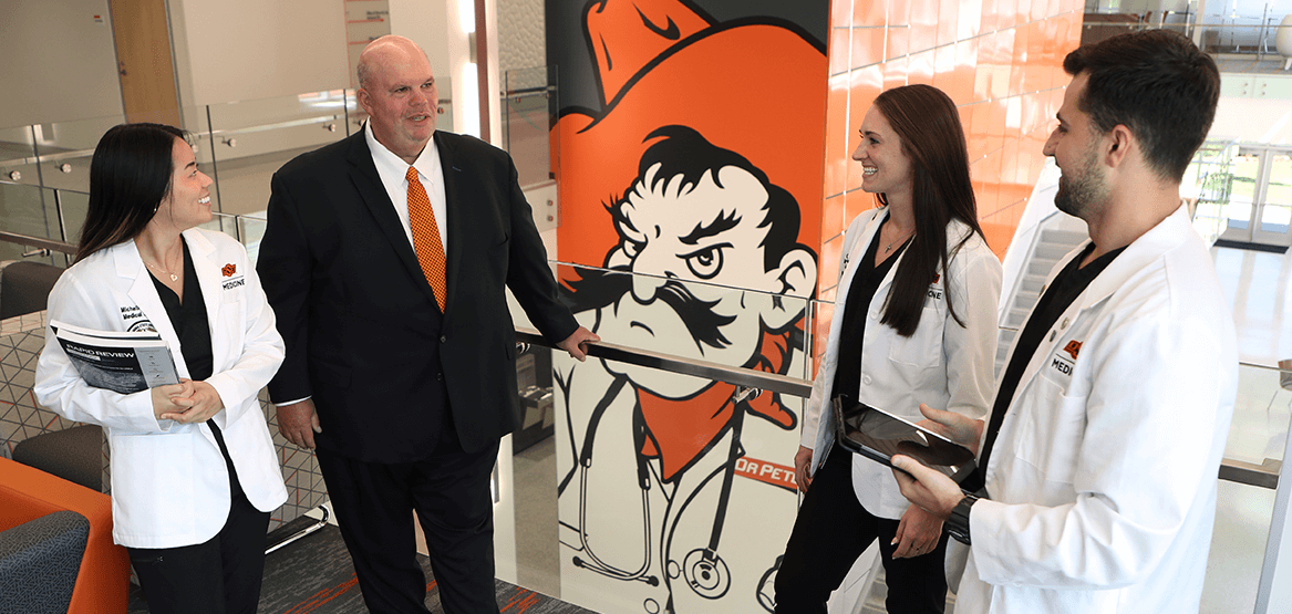 President Johnny Stephens with medical students